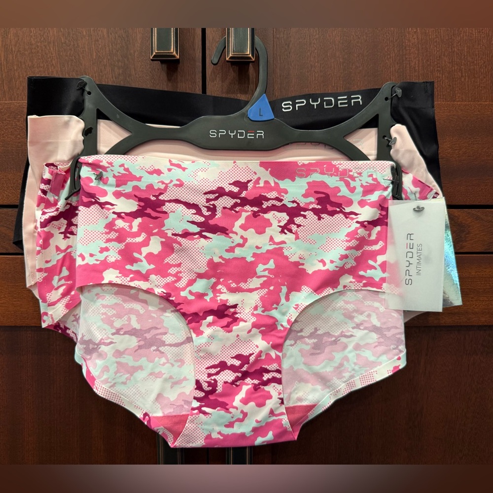 Spyder NWT 3 Pk Camo Pink & Solid Black & Pink Hipster Panty Briefs (I066)